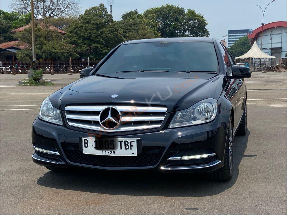 Mobil Mercedes-Benz C-Class 2013