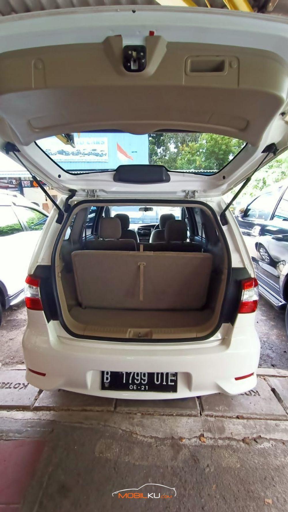 https://mobilku.s3.ap-southeast-3.amazonaws.com/ads/1000/084e1292-a988-4714-9928-ddc667dabe96.jpeg