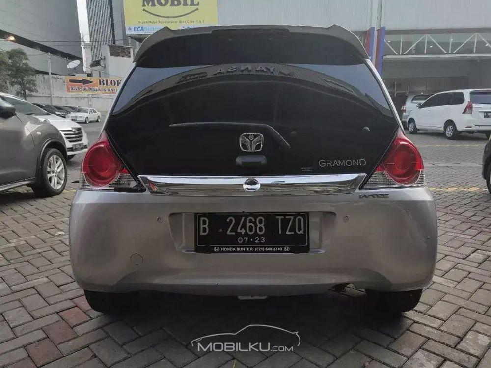 https://mobilku.s3.ap-southeast-3.amazonaws.com/ads/1000/0a03af96-bdb4-4a86-92fd-cf95d0df9aaa.jpeg
