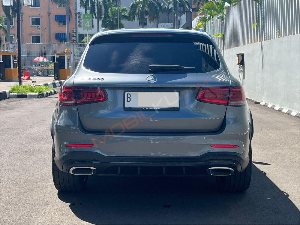 Mobil Mercedes-Benz GLC 2022