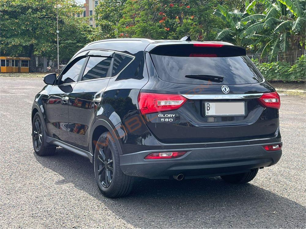 Mobil DFSK Glory 580 2024