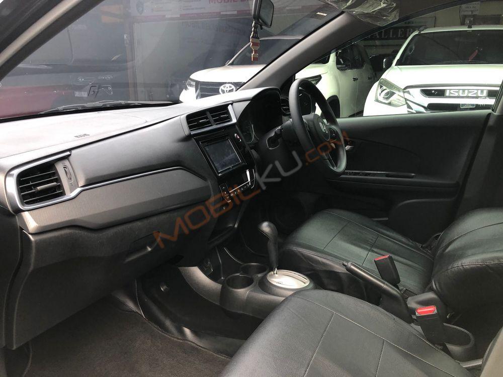 https://mobilku.s3.ap-southeast-3.amazonaws.com/ads/1000/0dd22372-5a27-429a-aba1-0abb4a16aa34.jpeg