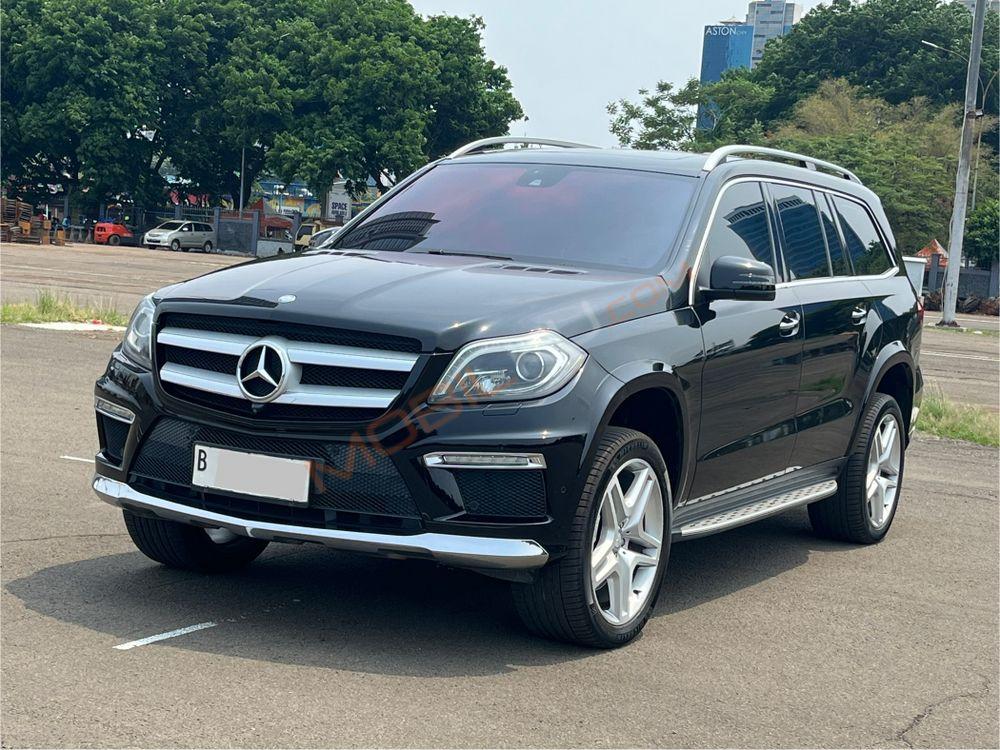 Mobil Mercedes-Benz GL 2014