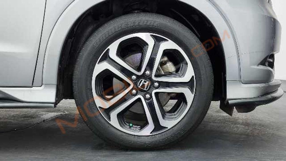 https://mobilku.s3.ap-southeast-3.amazonaws.com/ads/1000/100c3ec6-8391-4fa3-9023-29f60d72b345.jpg