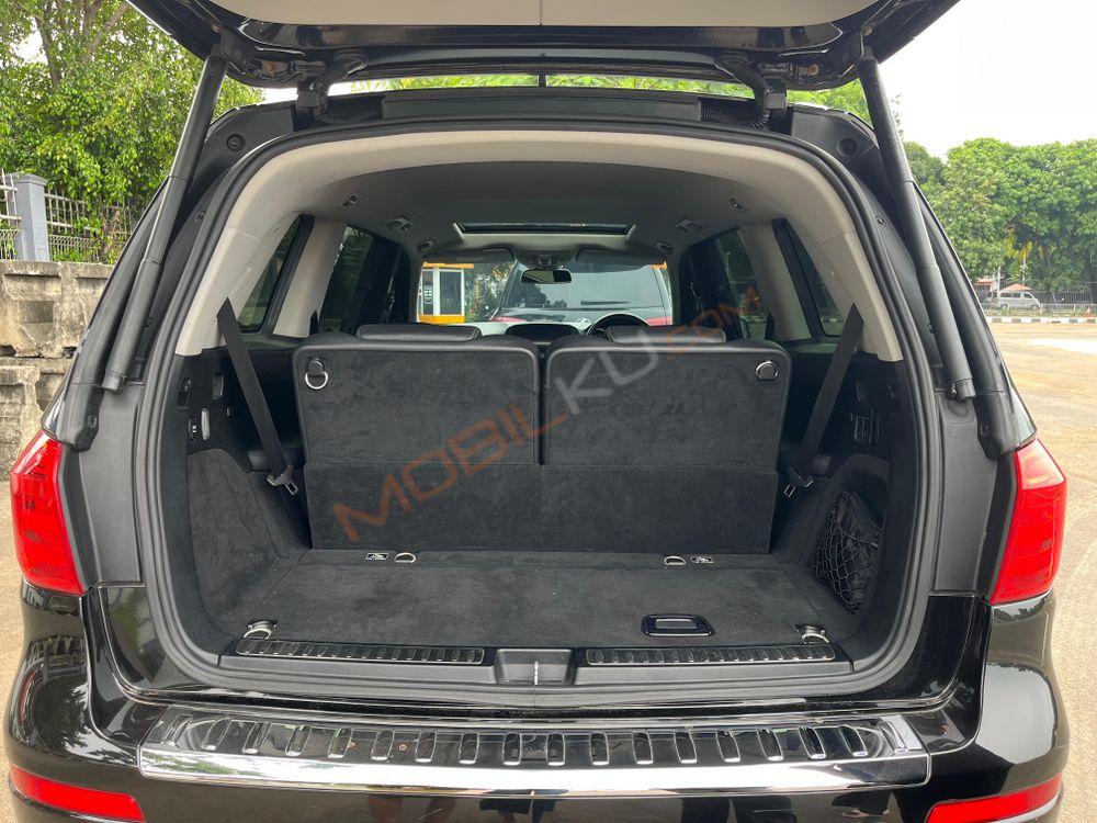 Mobil Mercedes-Benz GL 2016
