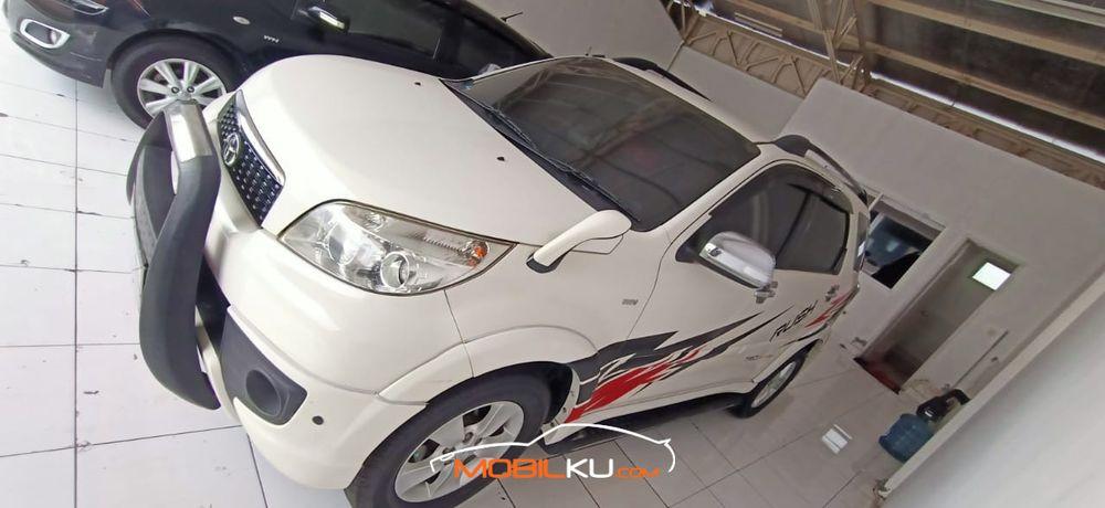 https://mobilku.s3.ap-southeast-3.amazonaws.com/ads/1000/10bf1779-3175-4708-a80d-e2d41e0b9bcb.jpeg
