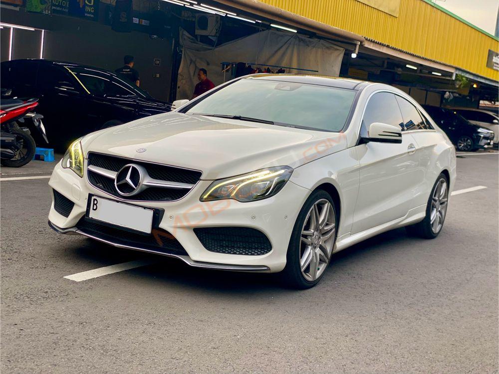 Mobil Mercedes-Benz E-Class 2013