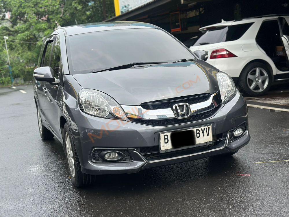 Mobil Honda Mobilio 2014