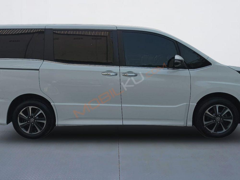 https://mobilku.s3.ap-southeast-3.amazonaws.com/ads/1000/14f4646f-f89d-4791-8a9b-d00e38a885cb.jpeg