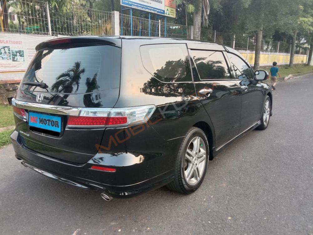 https://mobilku.s3.ap-southeast-3.amazonaws.com/ads/1000/150c81ec-4b17-40bc-a2f7-7f1991014a6e.jpeg