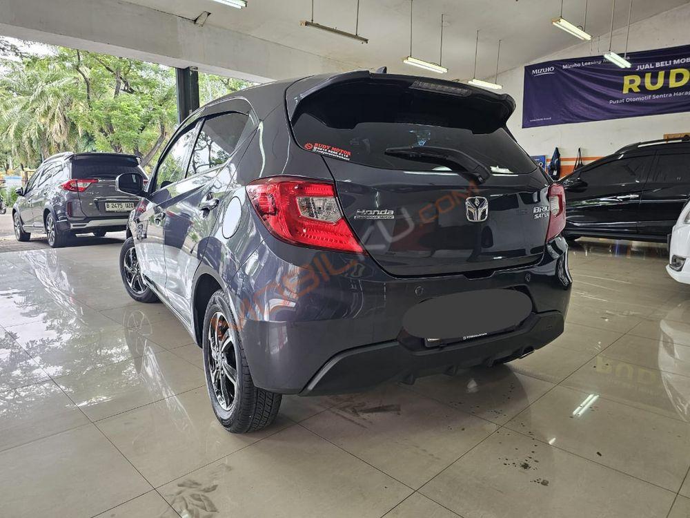 Mobil Honda Brio 2024