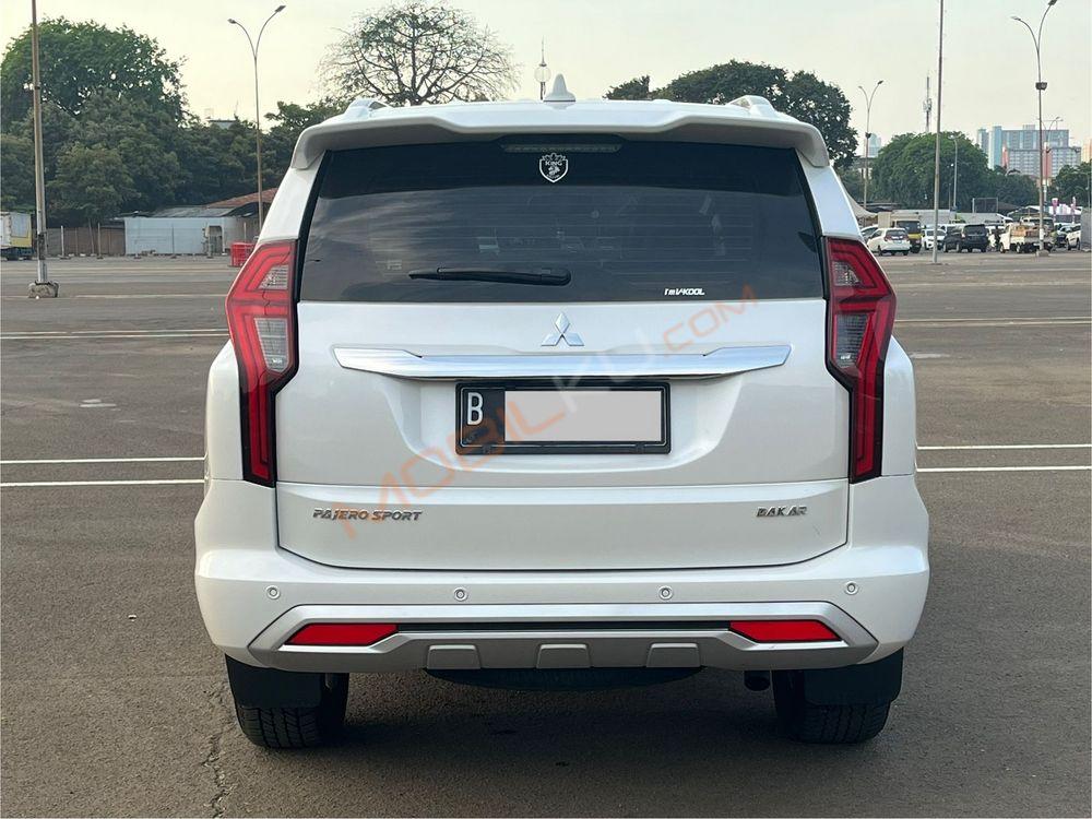 Mobil Mitsubishi Pajero Sport 2021