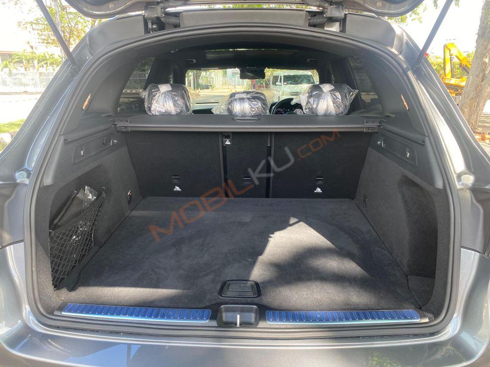Mobil Mercedes-Benz GLC 2022