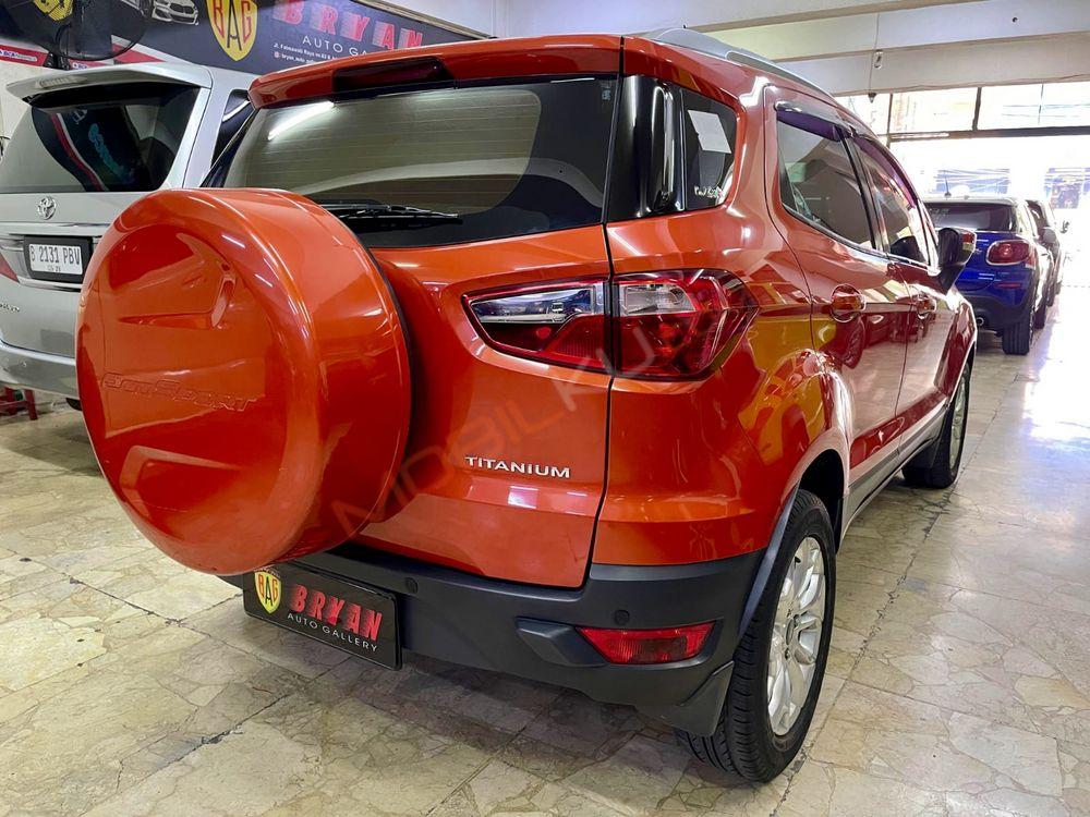 Mobil Ford EcoSport 2014