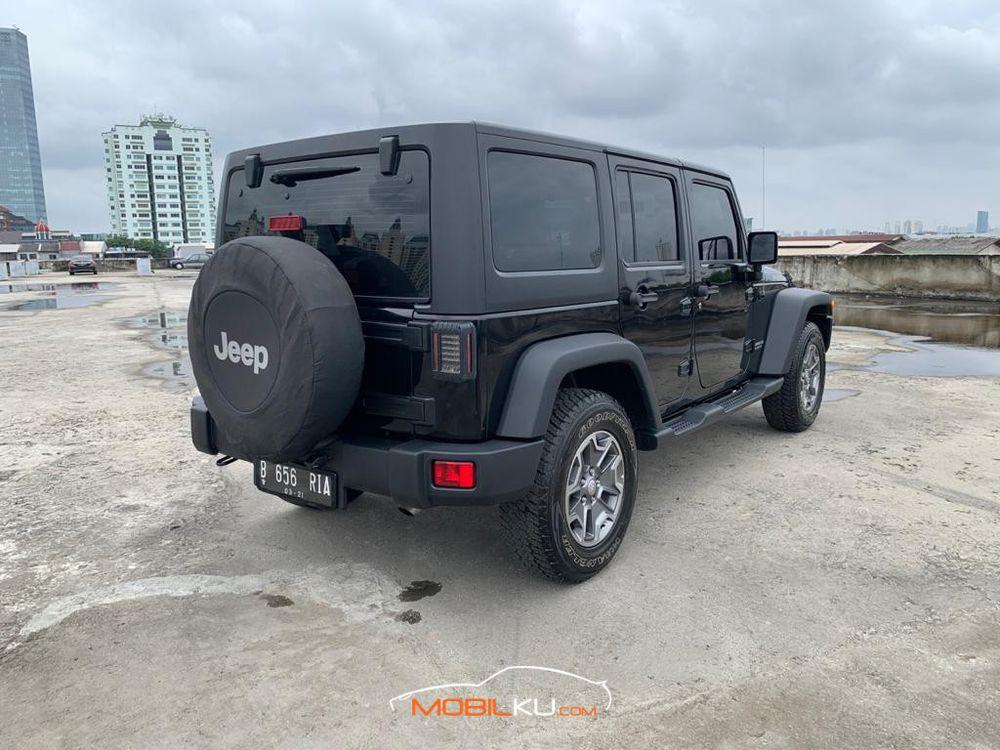 https://mobilku.s3.ap-southeast-3.amazonaws.com/ads/1000/1ccab2e8-6116-4a65-8d57-9bf8e5568df6.jpeg