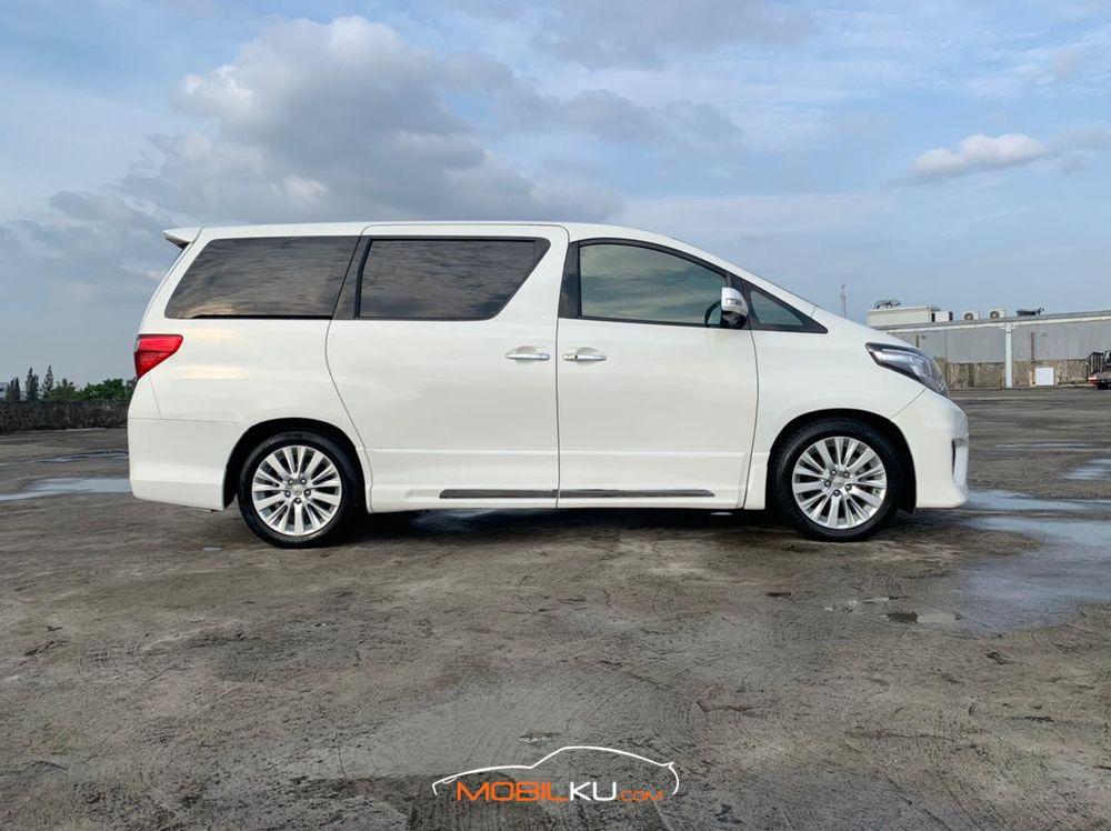 https://mobilku.s3.ap-southeast-3.amazonaws.com/ads/1000/1e83ac82-35ca-4d98-a61d-cbf134253300.jpeg