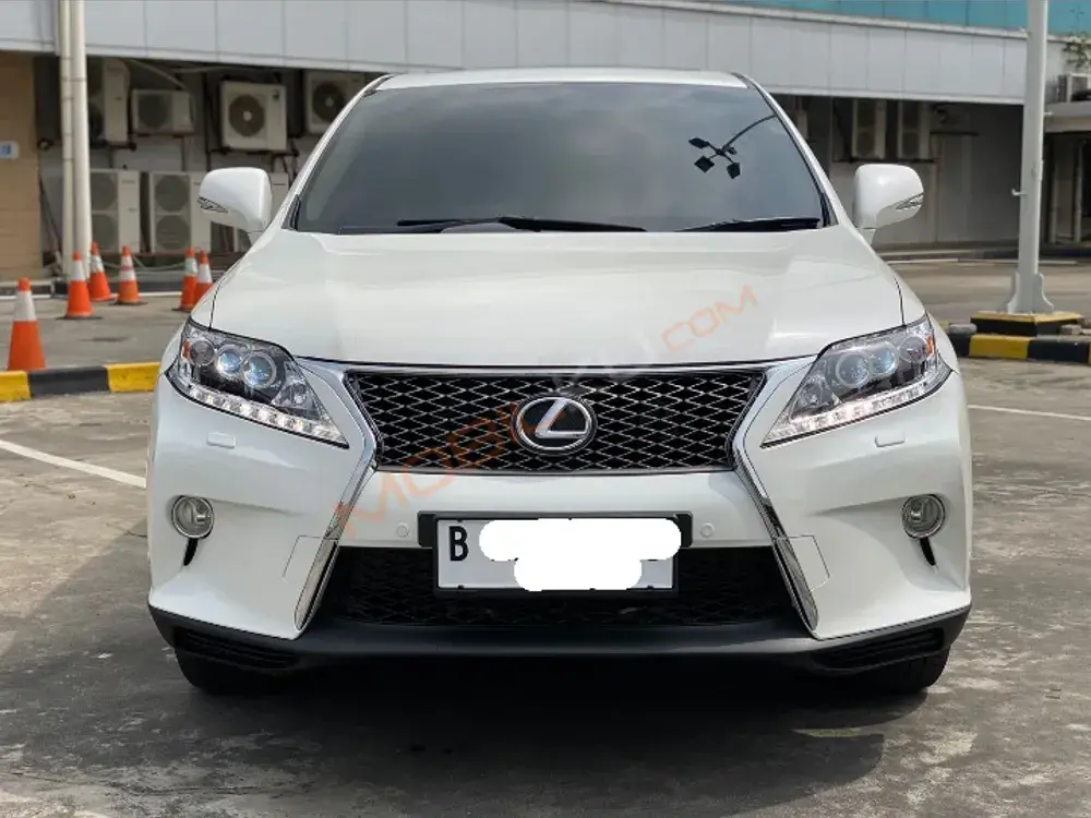 Mobil Lexus RX 2011