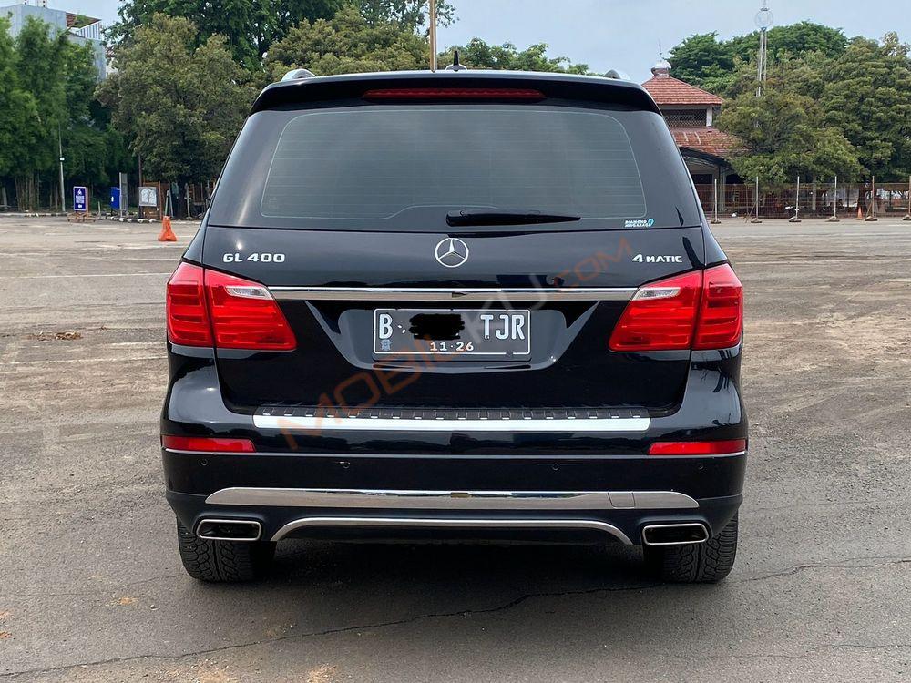 Mobil Mercedes-Benz GL 2016