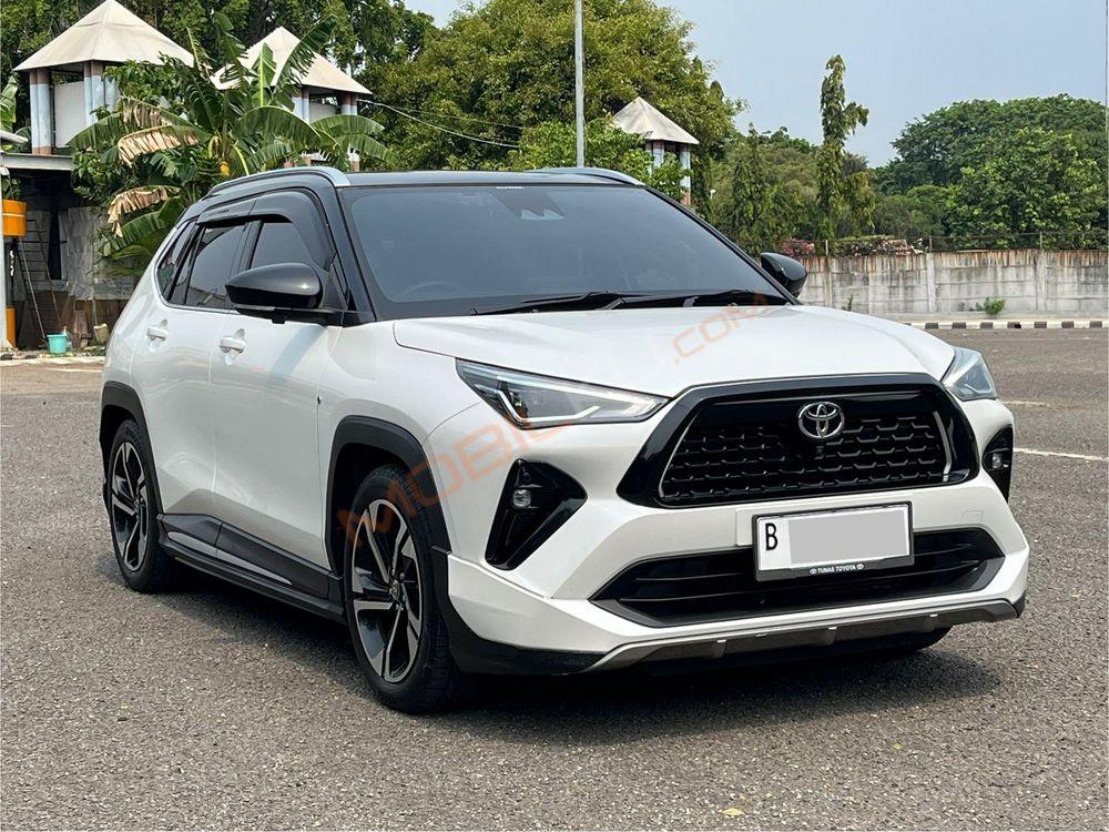 Mobil Toyota Yaris Cross 2023