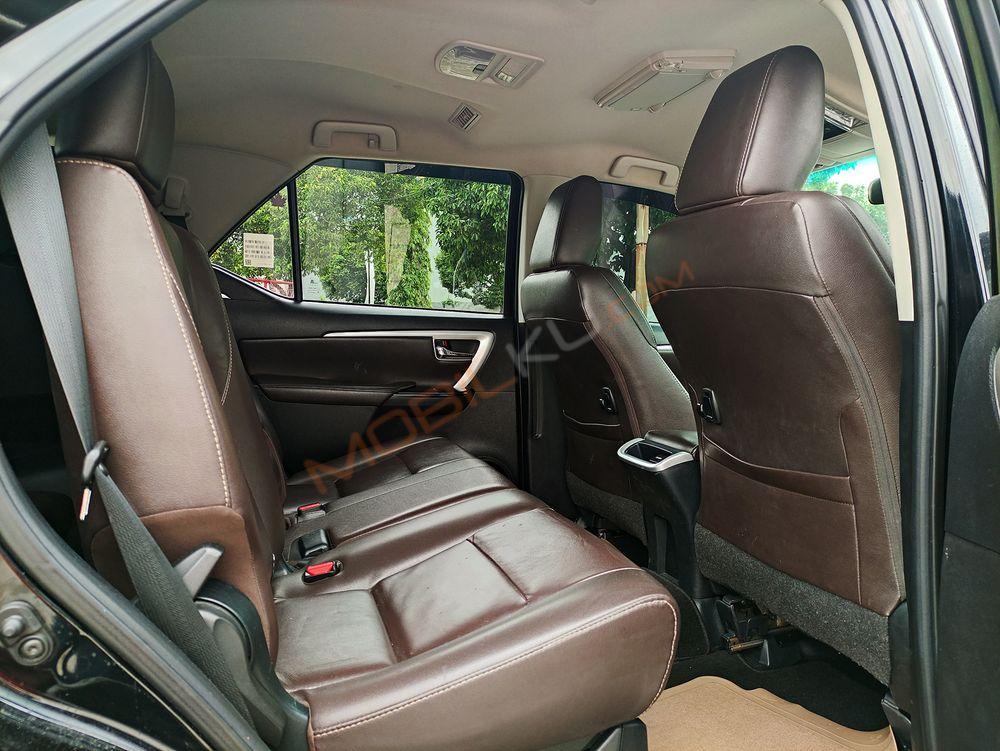 Mobil Toyota Fortuner 2020