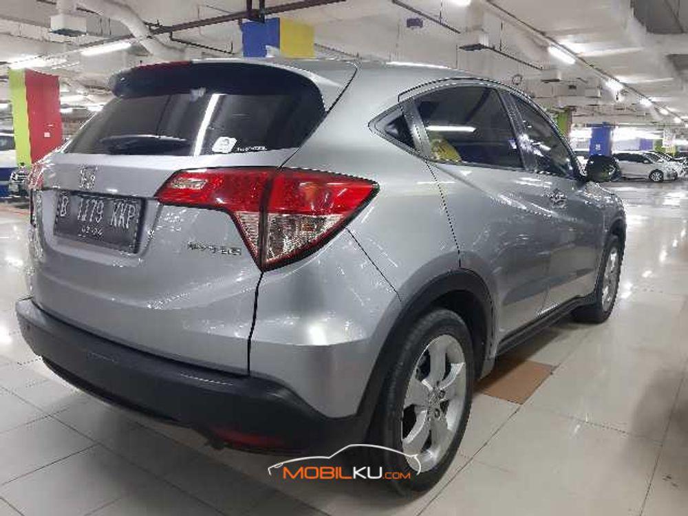 https://mobilku.s3.ap-southeast-3.amazonaws.com/ads/1000/22b8cf13-a4f3-4dda-bc7c-48c647861214.jpg