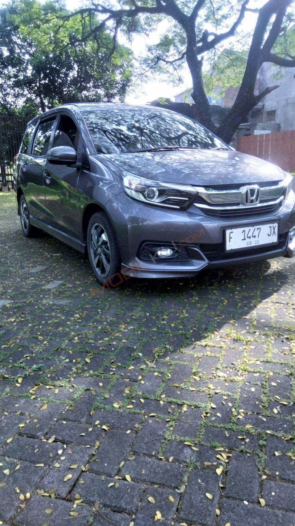 Mobil Honda Mobilio 2020