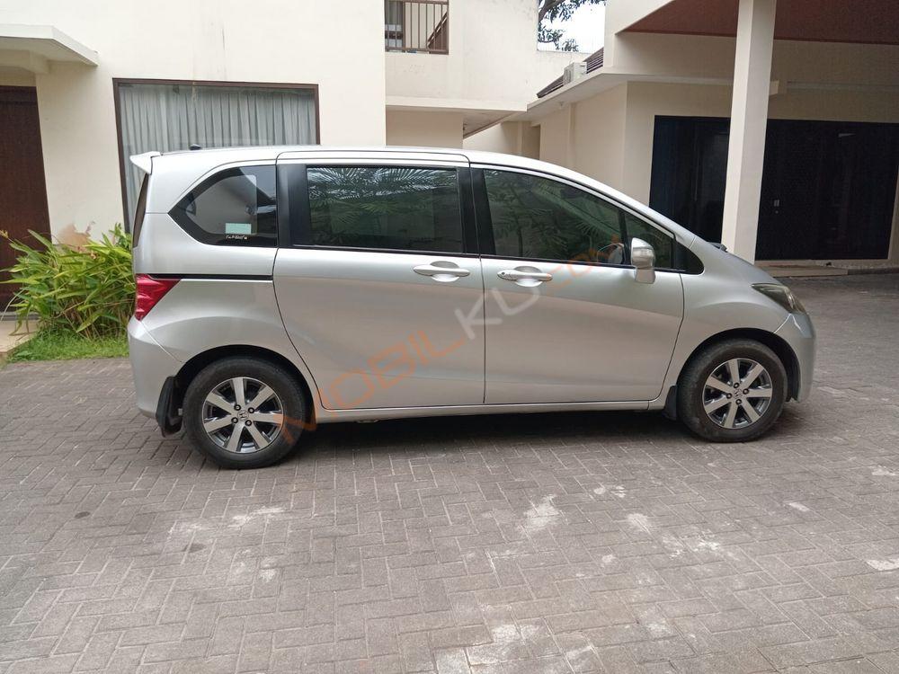 https://mobilku.s3.ap-southeast-3.amazonaws.com/ads/1000/250ed117-3c6e-4016-912a-d01e4f55af4a.jpeg