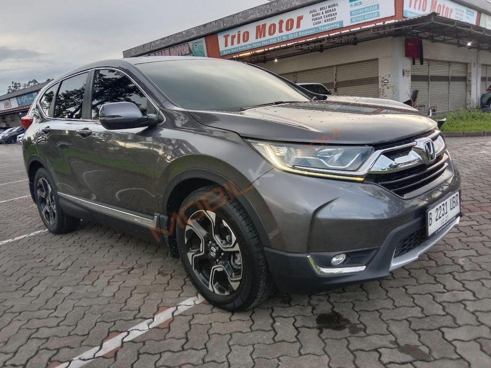 Mobil Honda CR-V 2017