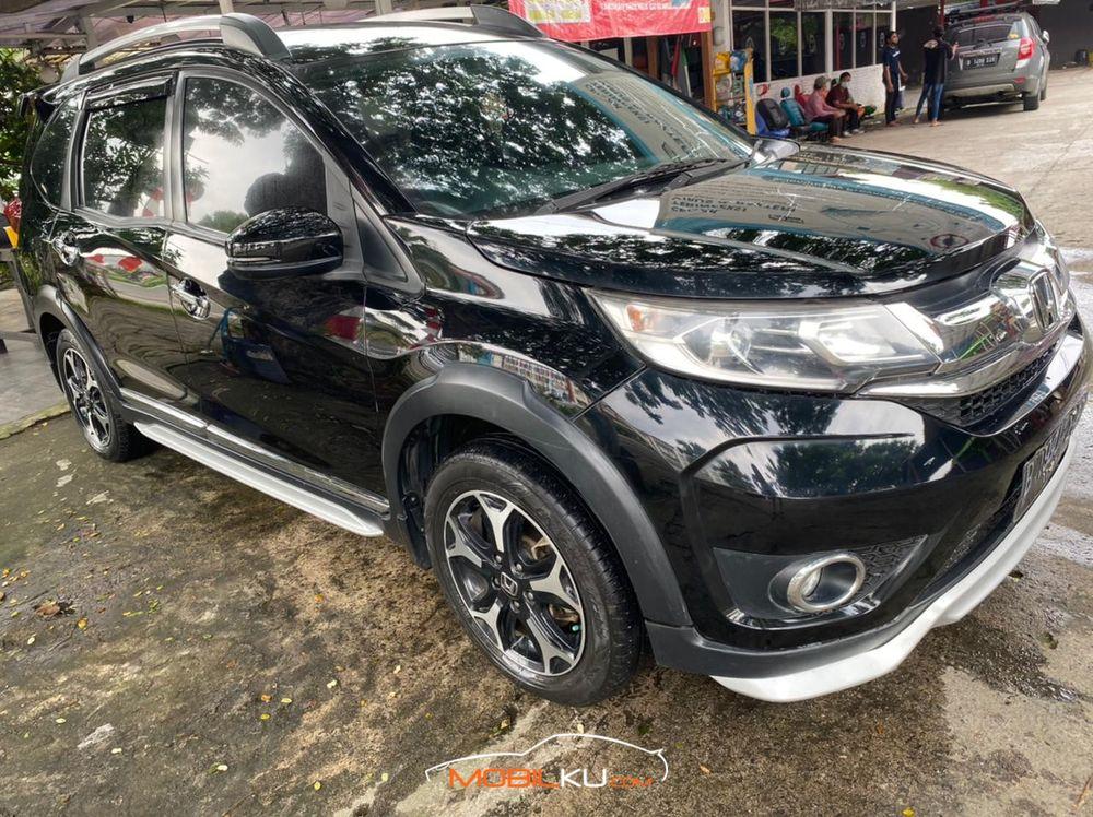 https://mobilku.s3.ap-southeast-3.amazonaws.com/ads/1000/285cb27d-a732-4a9a-91ce-1390804c8e2b.jpeg
