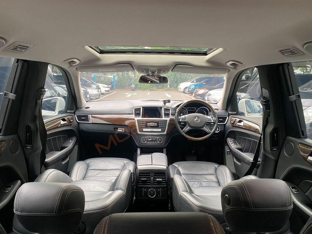 Mobil Mercedes-Benz GL 2016