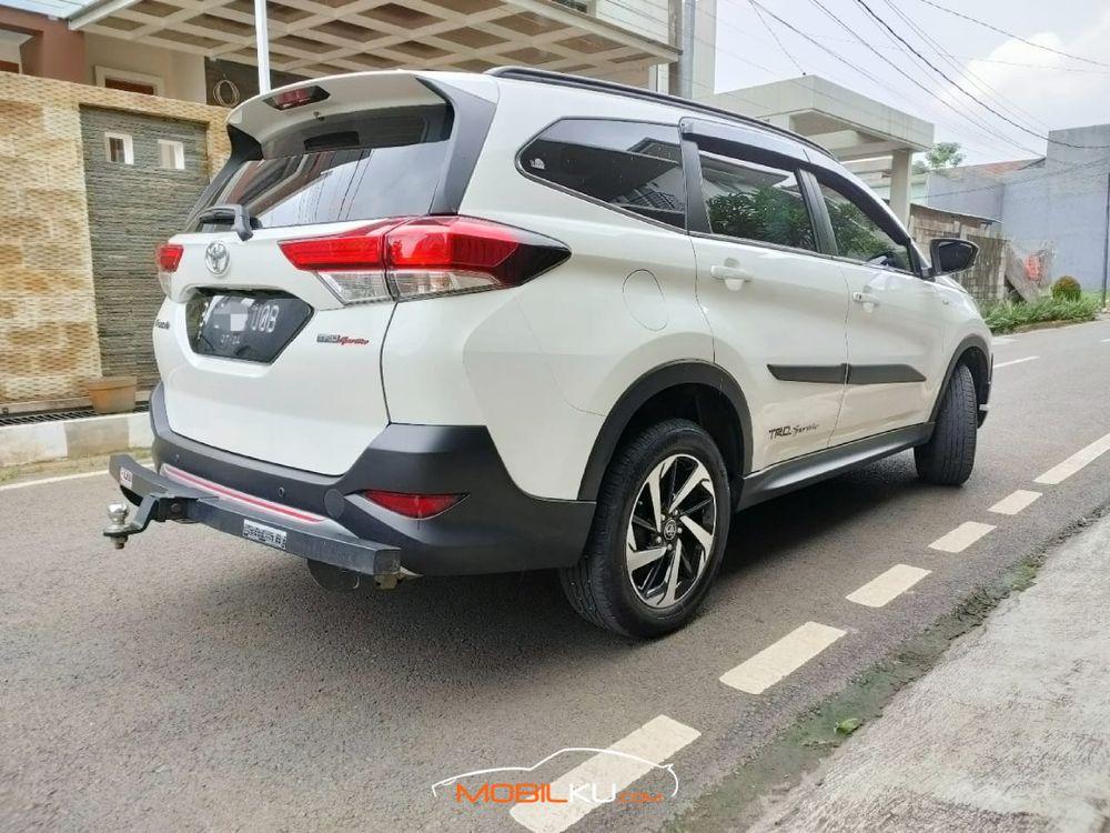 https://mobilku.s3.ap-southeast-3.amazonaws.com/ads/1000/2b0e0e7c-8b1d-4cf3-9211-d4b729ac68b9.jpeg