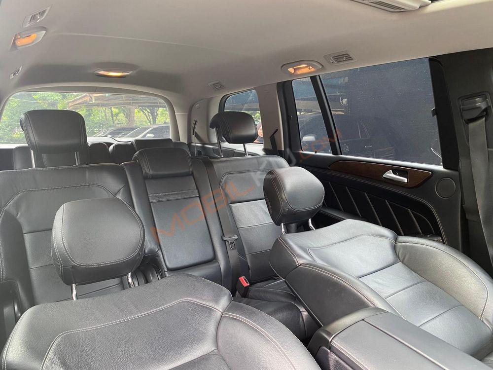 Mobil Mercedes-Benz GL 2016