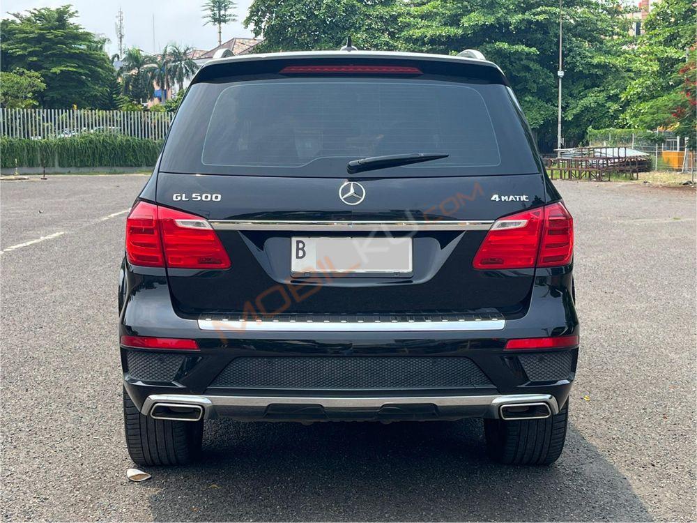 Mobil Mercedes-Benz GL 2014