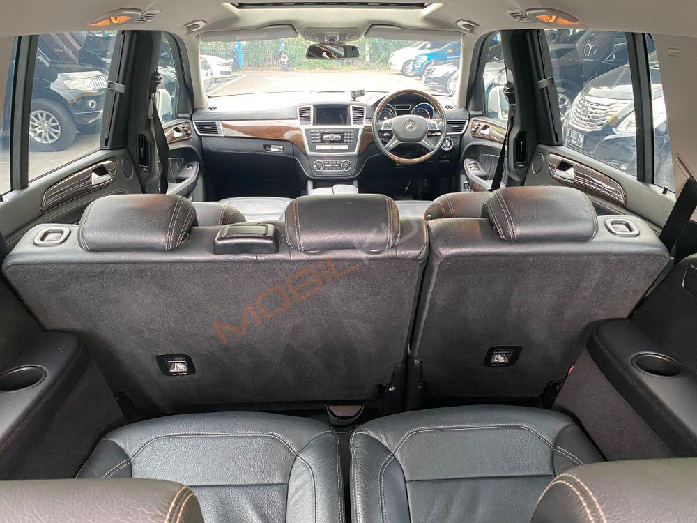 Mobil Mercedes-Benz GL 2016