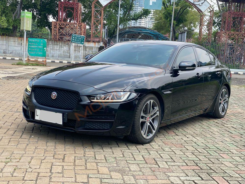 Mobil Jaguar XE 2016