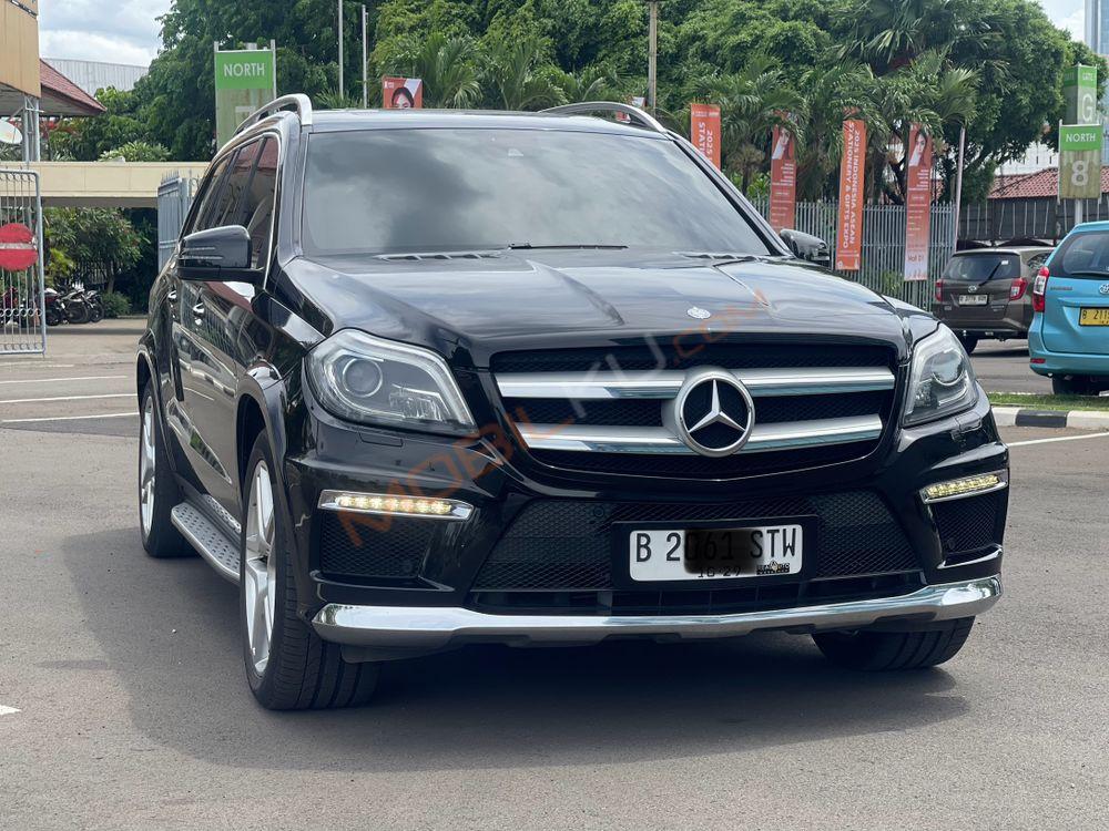 Mobil Mercedes-Benz GL 2013