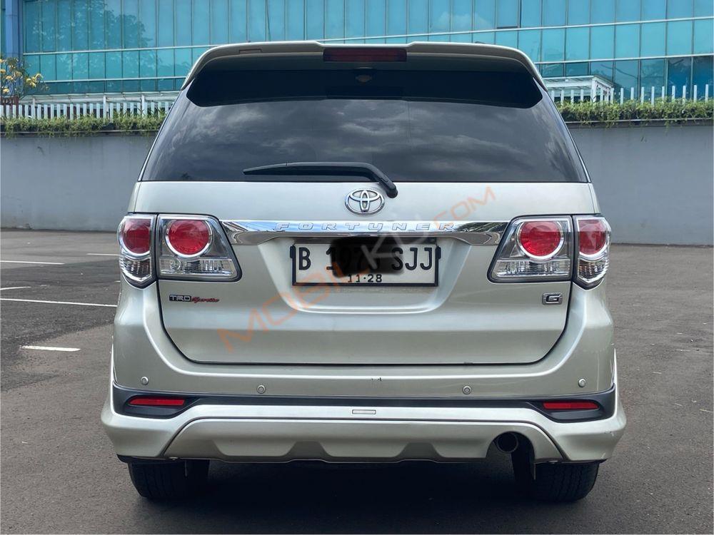 Mobil Toyota Fortuner 2013