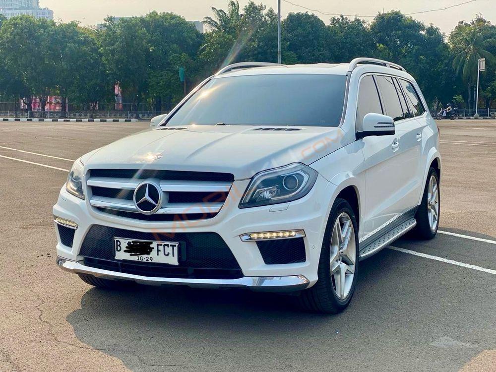 Mobil Mercedes-Benz GL 2014