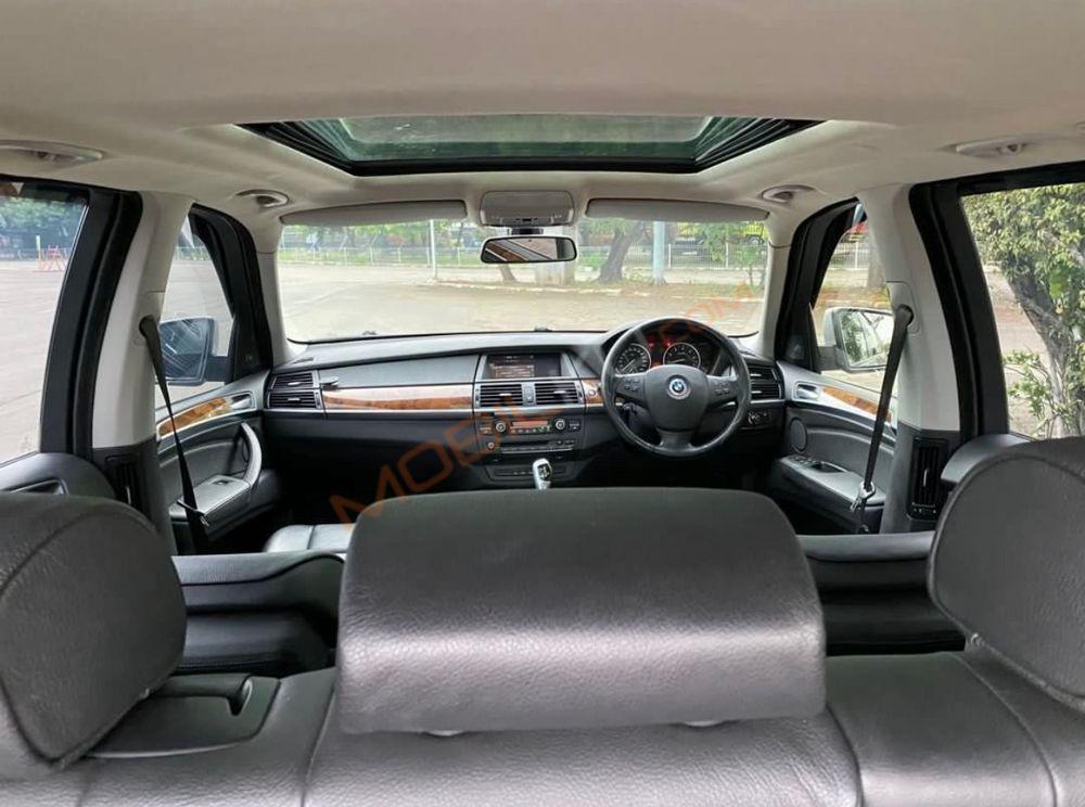 Mobil BMW X5 2008