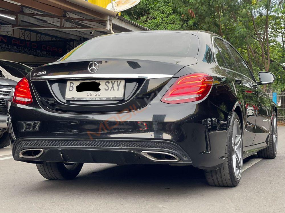 https://mobilku.s3.ap-southeast-3.amazonaws.com/ads/1000/3a135a45-ae8f-4670-b1a4-2cda83e41952.jpeg