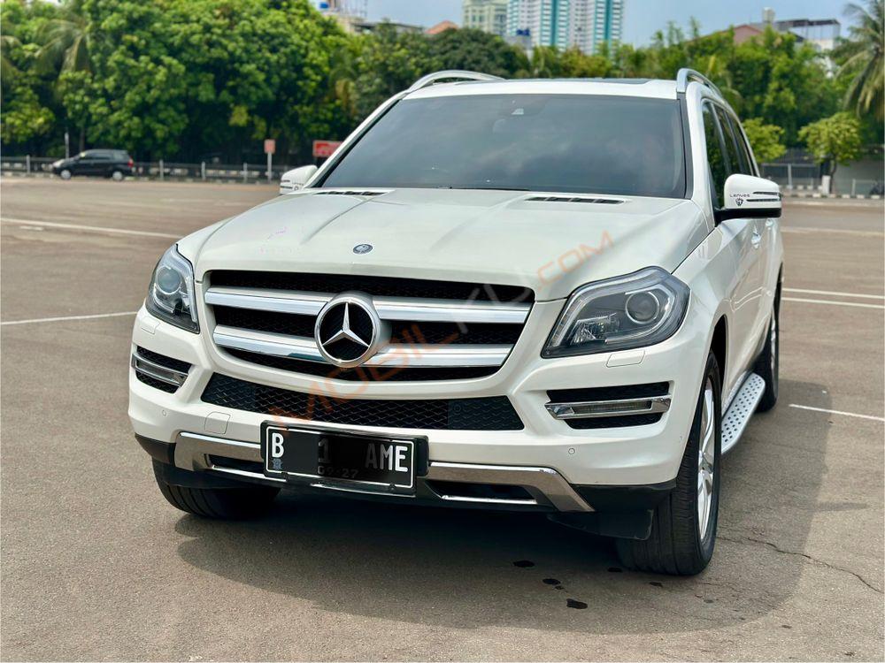 Mobil Mercedes-Benz GL 2016