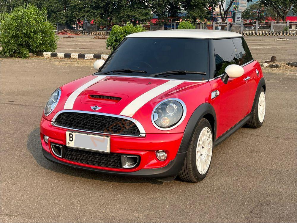 https://mobilku.s3.ap-southeast-3.amazonaws.com/ads/1000/3adabc72-5932-43f4-ad08-c985e198a06a.jpeg