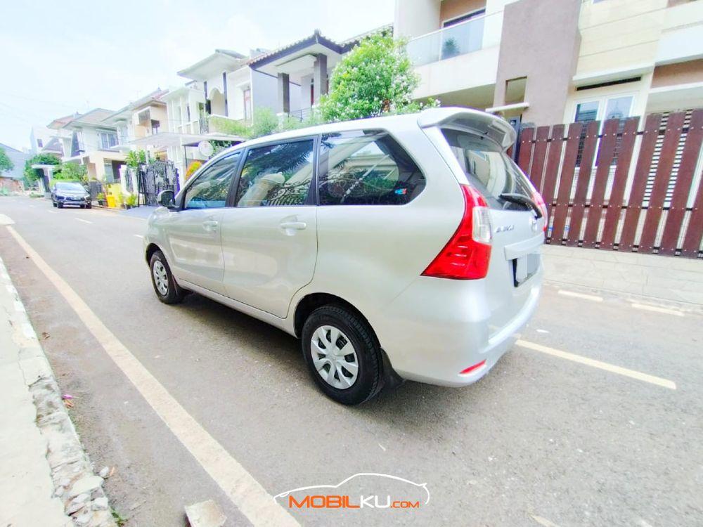 https://mobilku.s3.ap-southeast-3.amazonaws.com/ads/1000/3c5adf3c-8352-4db2-a495-547812da9ab2.jpeg