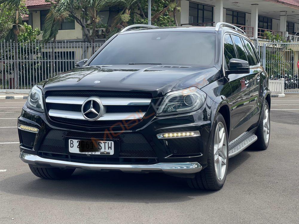 Mobil Mercedes-Benz GL 2013