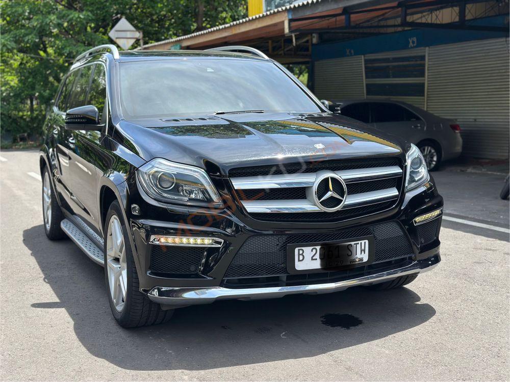Mobil Mercedes-Benz GL 2013
