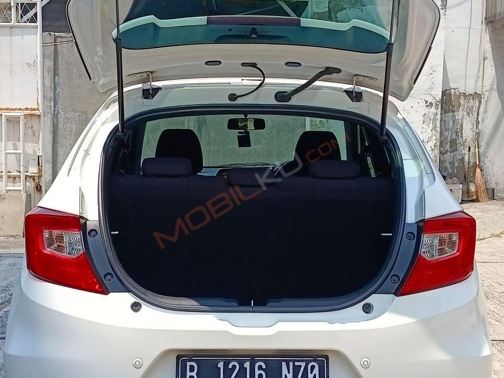 https://mobilku.s3.ap-southeast-3.amazonaws.com/ads/1000/40b6b94c-487f-43e1-9b78-9daa15a40d5b.jpeg