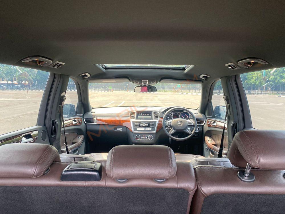 Mobil Mercedes-Benz GL 2014
