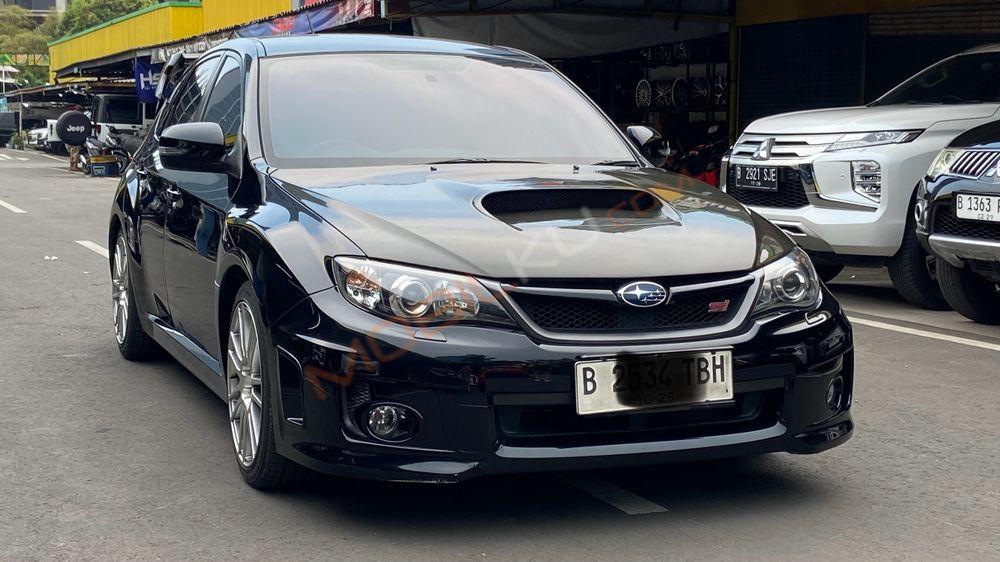 Mobil Subaru Impreza 2013