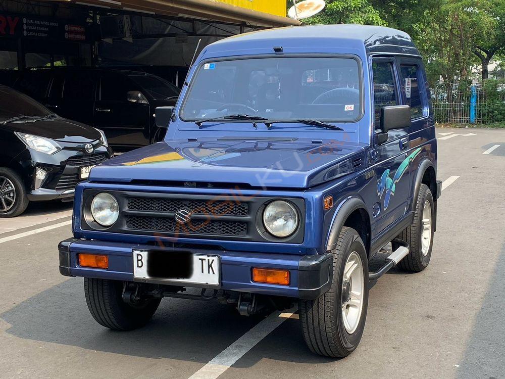 Mobil Suzuki Katana 2004