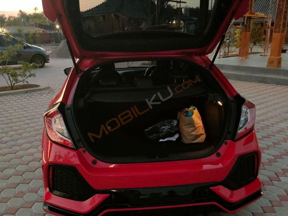 https://mobilku.s3.ap-southeast-3.amazonaws.com/ads/1000/44dc04cd-57c7-4414-b51d-06092bd461be.jpeg